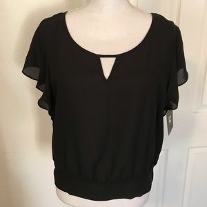 “IZ Byer” Black Flowy Blouse!